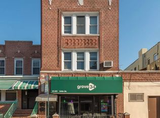 31-83 34th St #1A, Astoria, NY 11106
