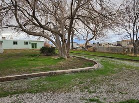 1111 W Hardy Ln, Pahrump, NV