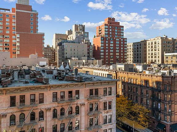 5th image of 186 W 80th St APT 7E