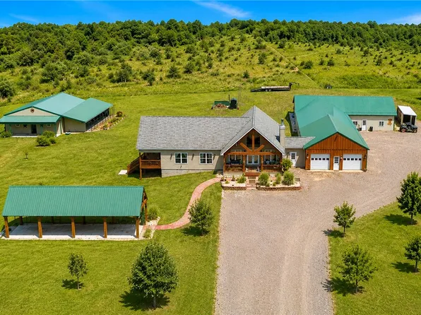 5164 Lincoln Hwy, Stoystown, PA 15563
