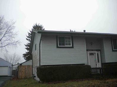 3rd image of 1770 Arrowhead Dr