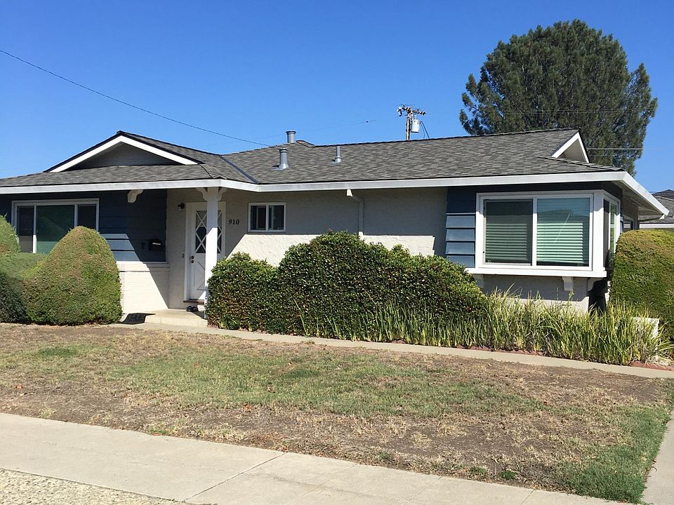 1st image of 910 Desert Isle Dr