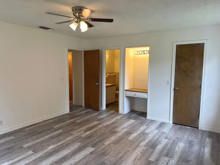 5507 Hooper Dr — Photo 29