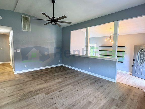 5th image of 420 Beacon Hill Cir