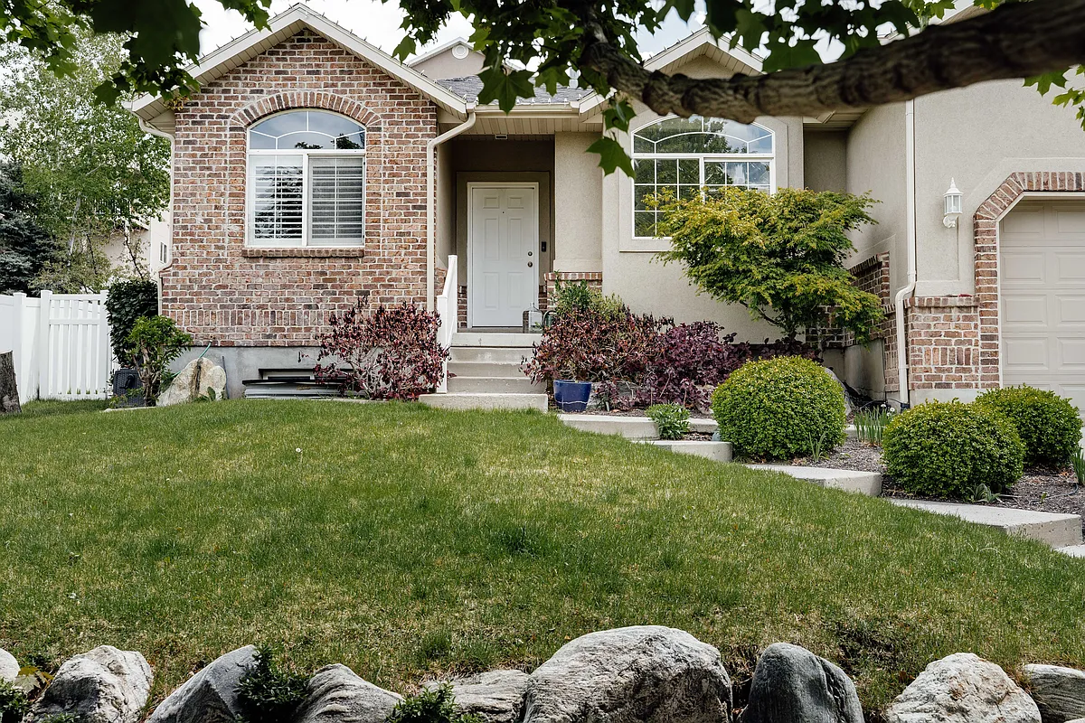 Building Photo - 14053 S Pine Mesa Dr