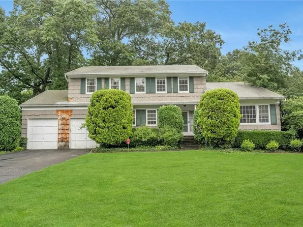 11 Cadillac Drive, New Rochelle, NY 10804