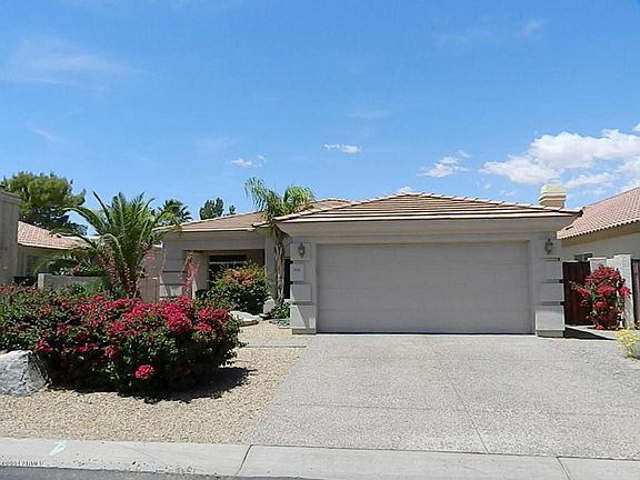 2nd image of 4601 N Desert Stream Way