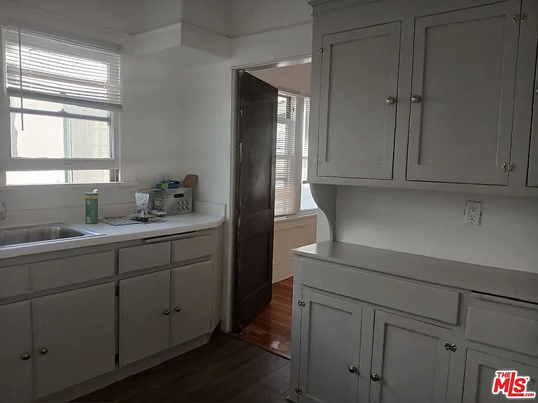 1555 6th Ave #1/2 — Photo 9