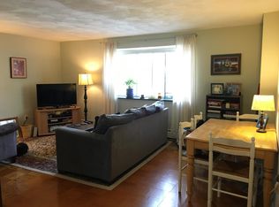 31 Walnut St APT 17, Somerville, MA 02143