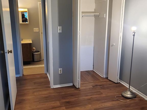 5th image of 1109 Whitewater Pl