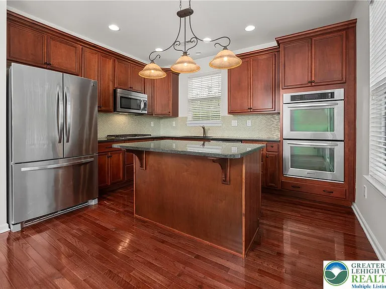 4207 Yorktown Rd — Photo 20