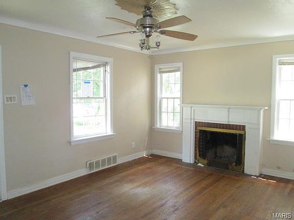 3rd image of 6908 Florian Ave