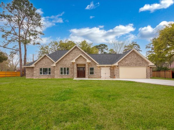 10 Whitewing St, Dayton, TX 77535