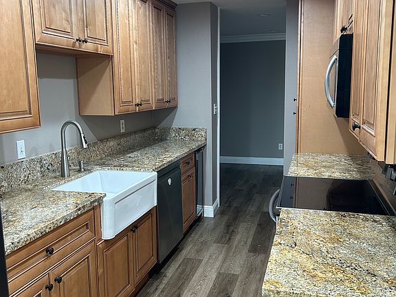 Kitchen - view from the patio entrance