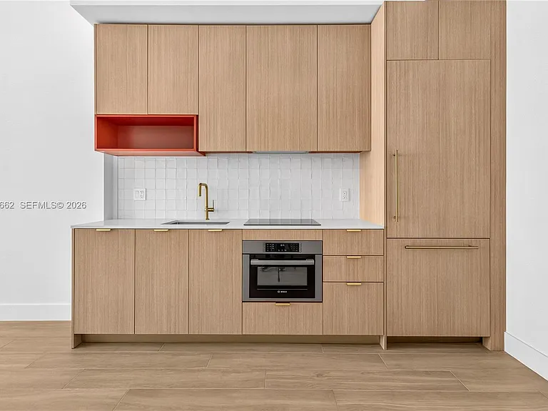 90 NE 32nd St #209 — Photo 2