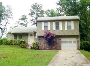 1093 Riva Ridge Dr, Norcross, GA 30093
