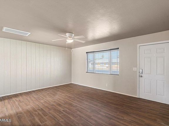 5th image of 3117 W CORRINE Drive