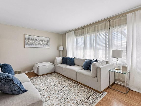 5th image of 3708 W Old Shakopee Rd