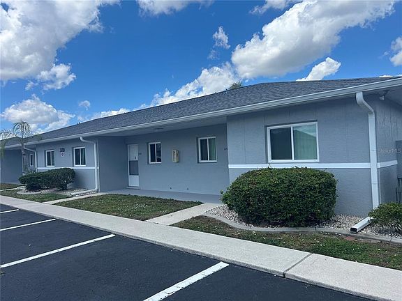 3rd image of 12274 SW EGRET CIRCLE #3703