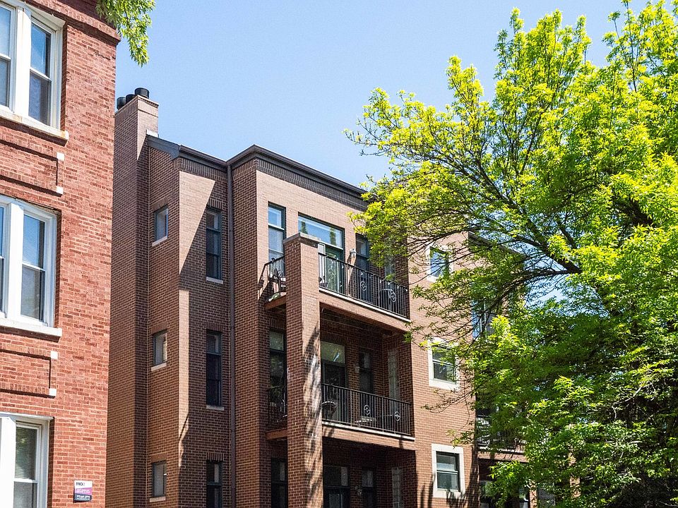 1st image of 1615 N Claremont Ave APT 3S