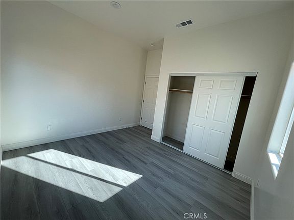 4th image of 8242 Yarrow St #1/2