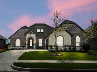 373 Paddle Boat Dr, Granbury, TX 76049