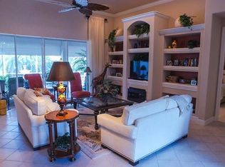 8487 Gleneagle Way, Naples, FL 34120