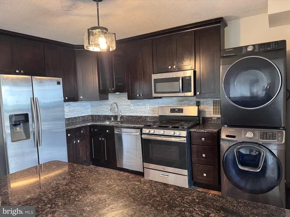 3705 S George Mason Dr APT 1614S, Falls Church, VA 22041
