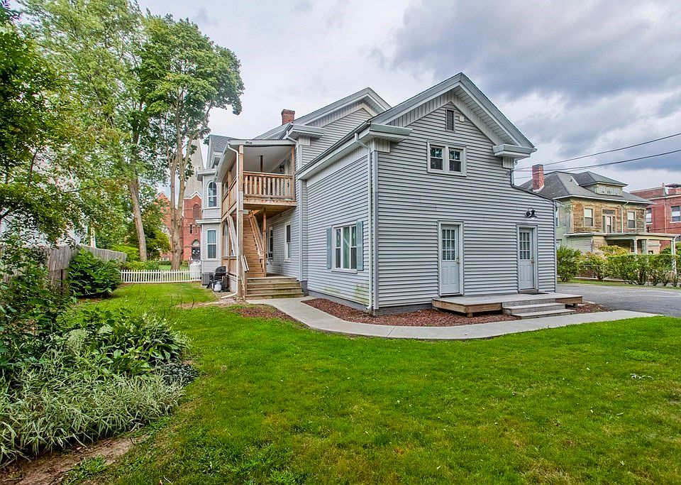 1971 Northampton St, Holyoke, MA 01040 MLS 73153745 Zillow