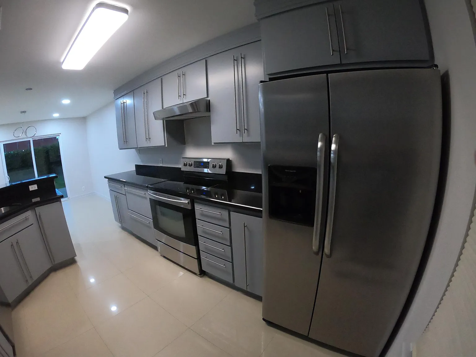3 bed, 1469 sqft, $1,800 — Photo 4