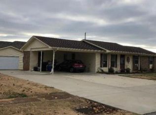 209 Fulton St, Muscle Shoals, AL 35661