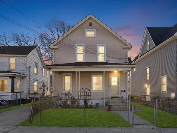 312 S Spencer St, Aurora, IL 60505