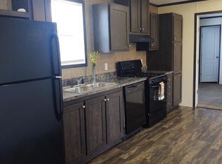 94 Basswood Dr, Davison, MI 48423