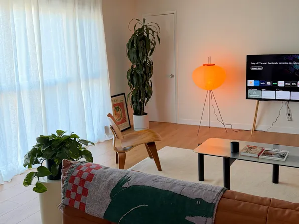 348 S Rexford Dr APT 4, Beverly Hills, CA 90212