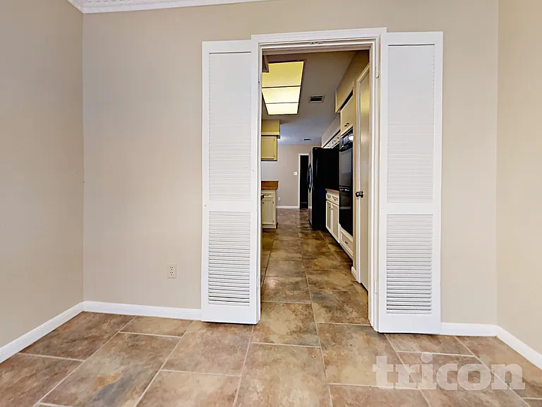 1838 Turtle Creek Dr — Photo 9