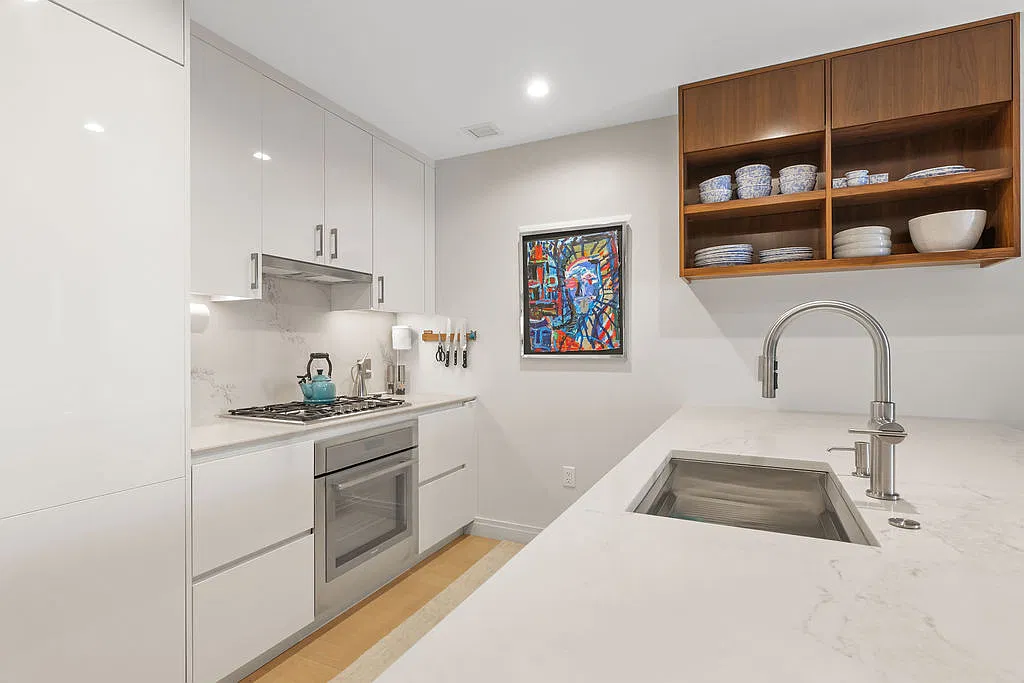 2 bed, 1152 sqft, $10,000 — Photo 2