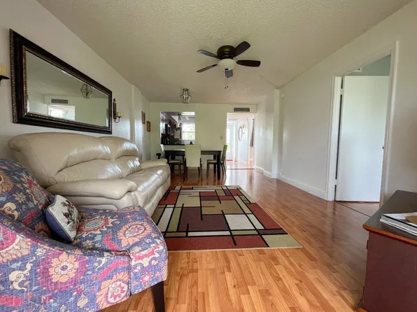 113 Royal Park Drive #3A, Oakland Park, FL 33309
