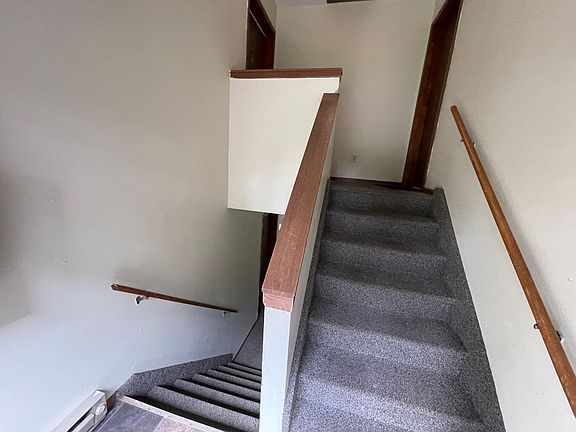 2nd image of 1215 15th Ave N APT 2