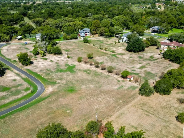 0 Pebble Beach Dr Lot 24, Seguin, TX 78155