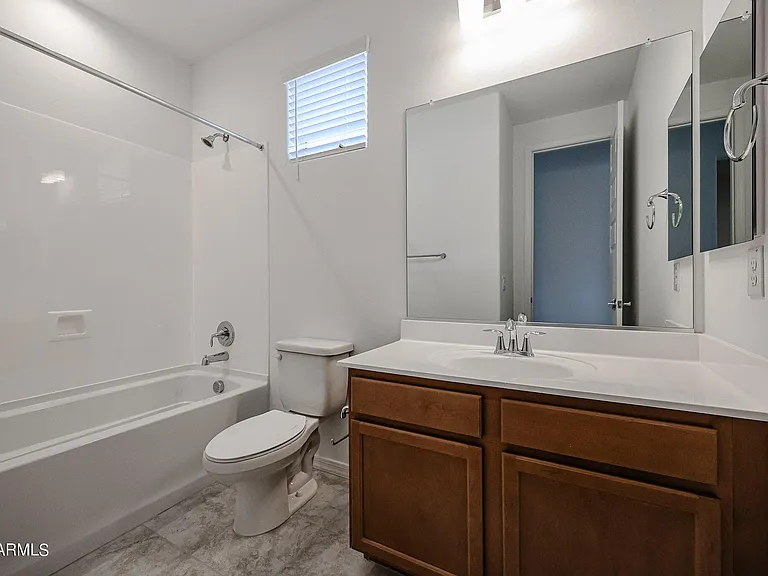 8752 W Medlock Dr — Photo 42