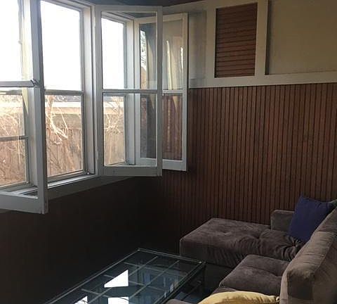 2nd image of 810 Holly Ave #1