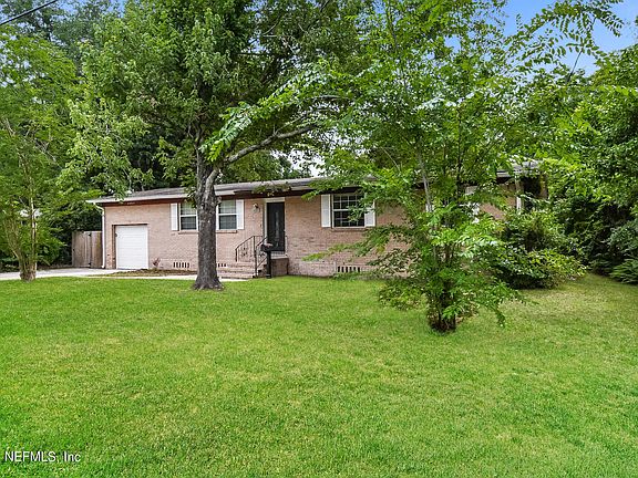 3rd image of 4005 COBALT Avenue E