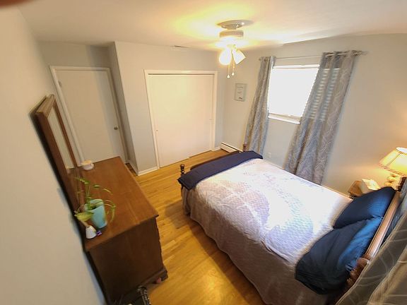 4th image of 30 Overlook Ave