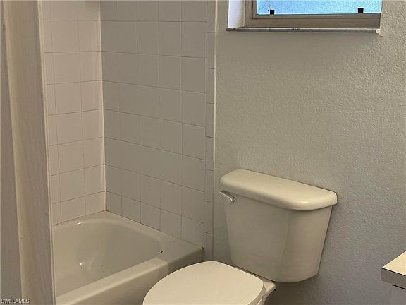 5th image of 5514 Beauty St