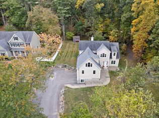 52 Nixon Rd, Framingham, MA 01701