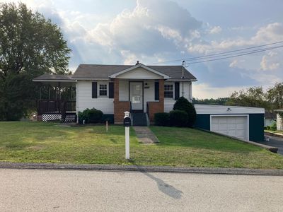 2031 Warren Ave, Irwin, PA, 15642