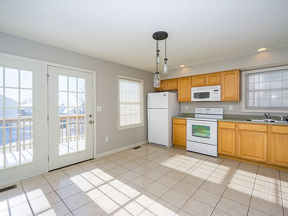4th image of 1710 W Sunstone Dr