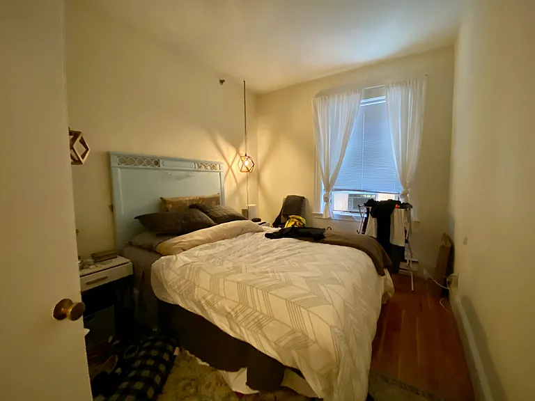 913 Boylston St #5 — Photo 5