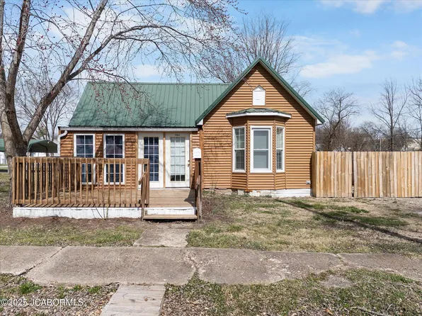 403 E 1st St, Fulton, MO 65251