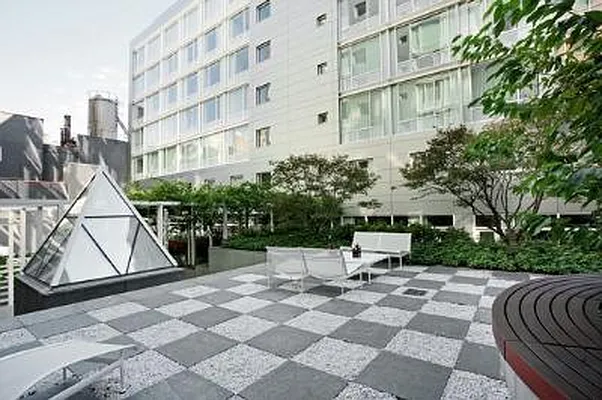 Sold by Corcoran | media 13